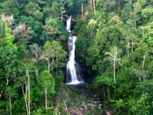 5 Tempat Wisata Sumatera Barat Paling Populer
